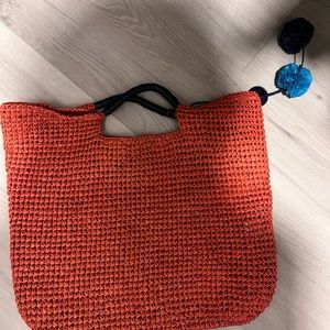 Knit tote. Perfect for a beach day or anything
